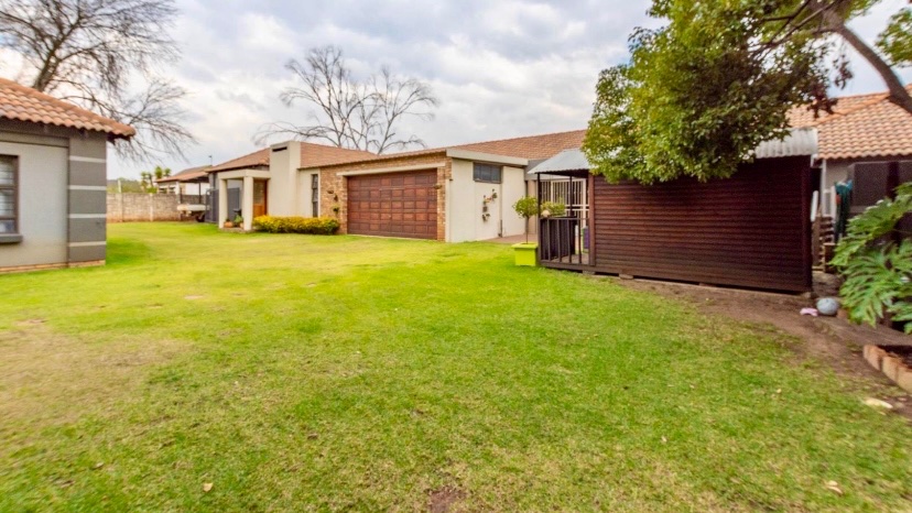 18 Bedroom Property for Sale in Bredell Gauteng