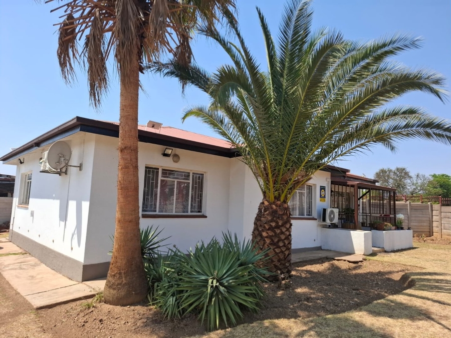 3 Bedroom Property for Sale in West Park Gauteng