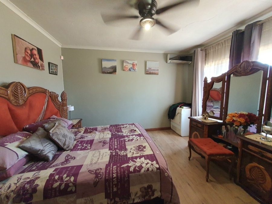 3 Bedroom Property for Sale in West Park Gauteng