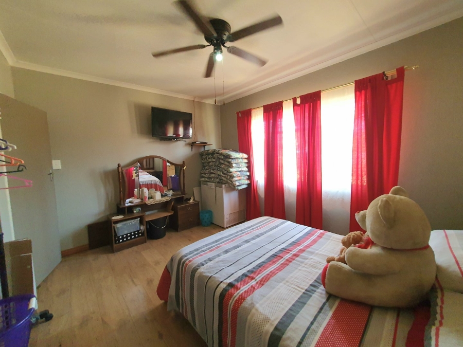 3 Bedroom Property for Sale in West Park Gauteng