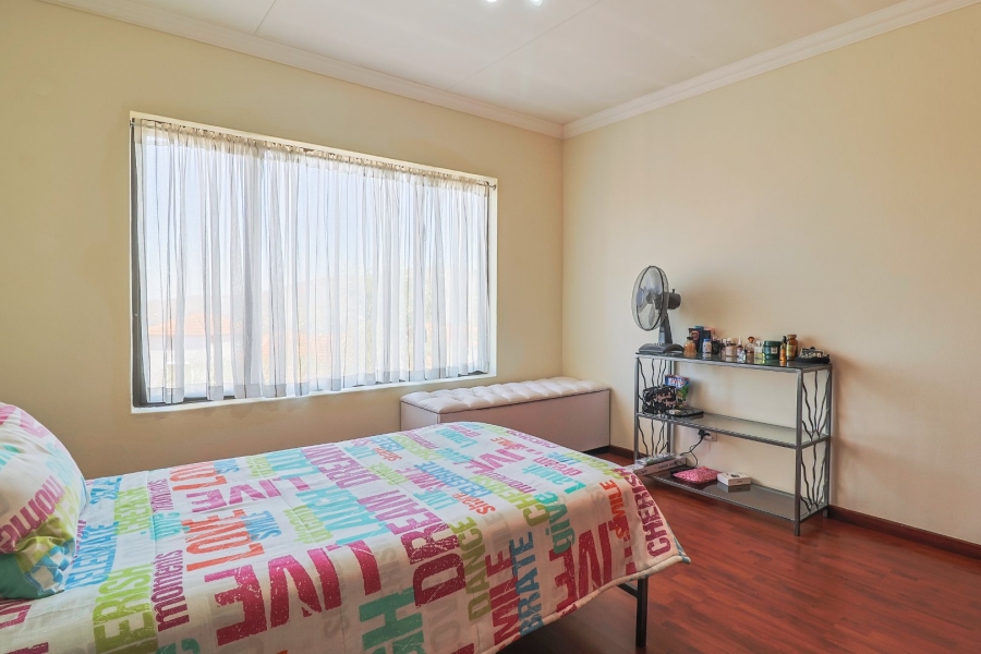 3 Bedroom Property for Sale in Glenvista Gauteng