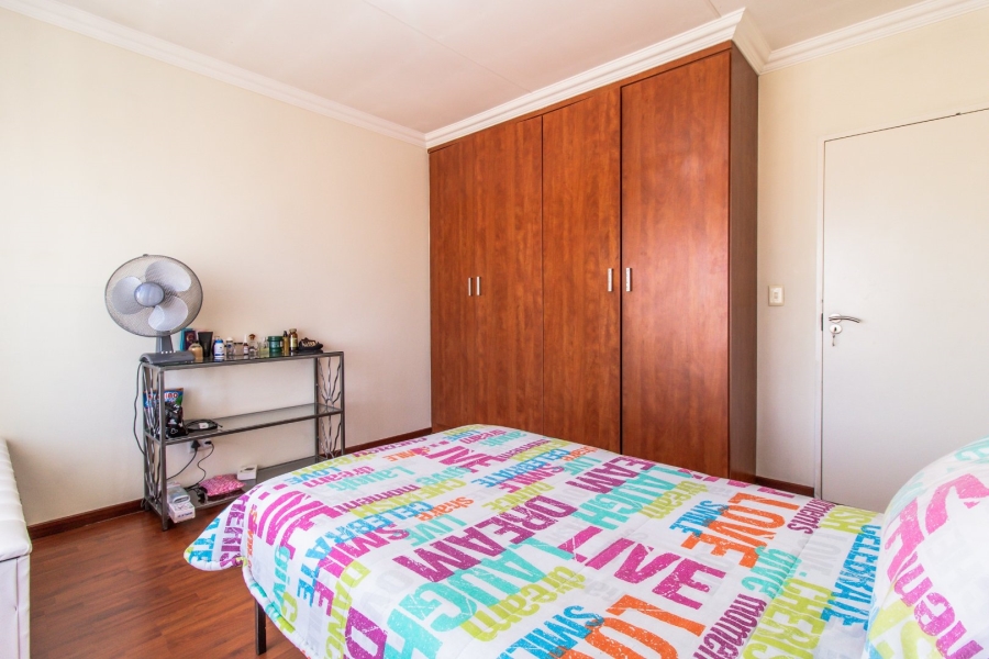 3 Bedroom Property for Sale in Glenvista Gauteng