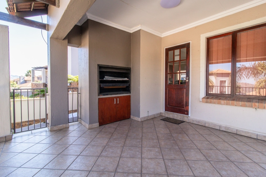 3 Bedroom Property for Sale in Glenvista Gauteng