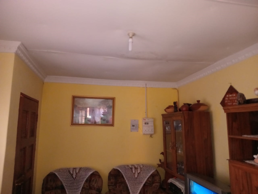 2 Bedroom Property for Sale in Daveyton Gauteng