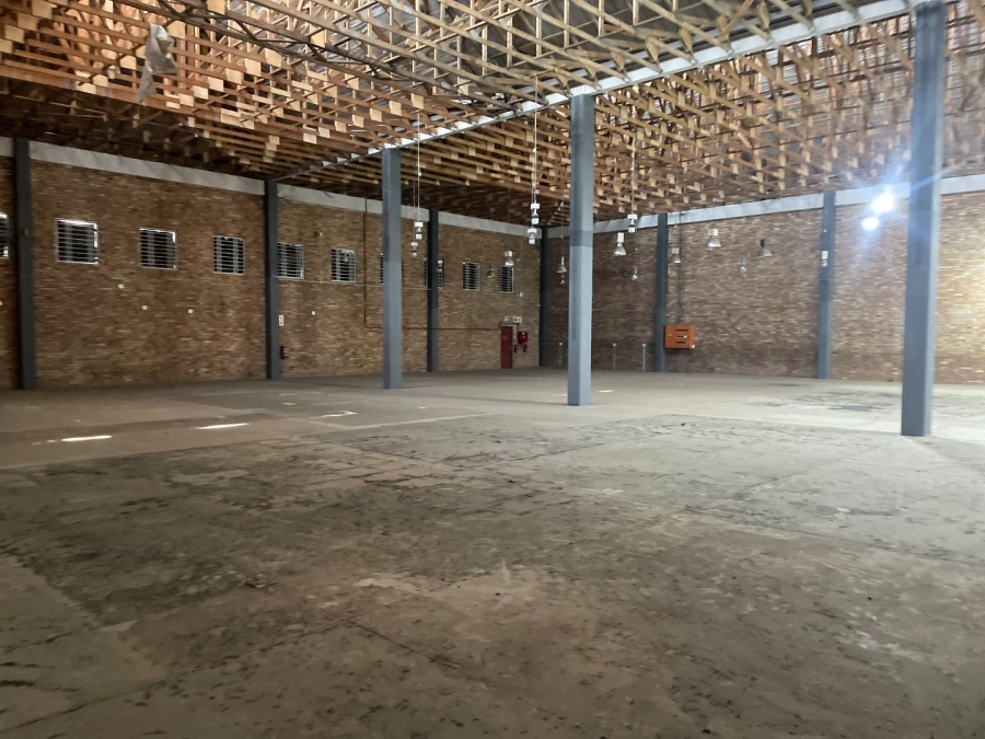 To Let commercial Property for Rent in Vorna Valley Gauteng