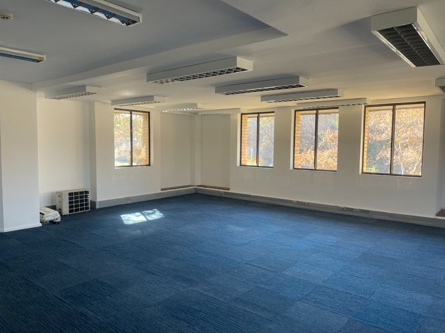 To Let commercial Property for Rent in Vorna Valley Gauteng