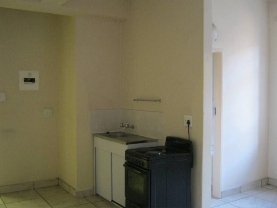 To Let 1 Bedroom Property for Rent in Pretoria Central Gauteng