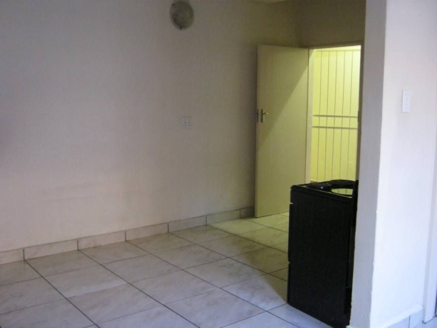 To Let 1 Bedroom Property for Rent in Pretoria Central Gauteng