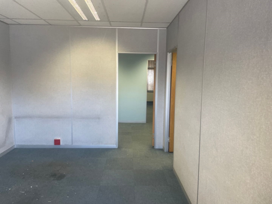 To Let commercial Property for Rent in Vorna Valley Gauteng