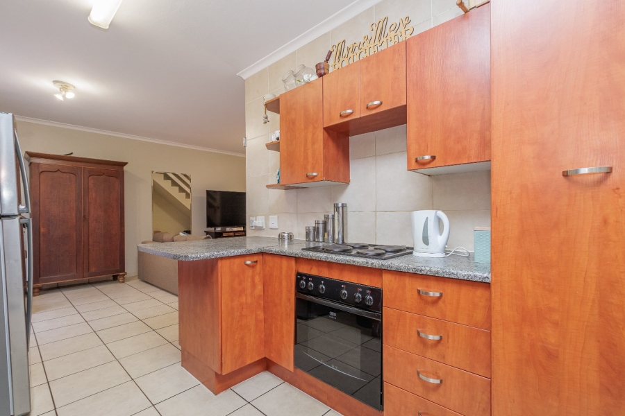 3 Bedroom Property for Sale in Willowbrook Gauteng