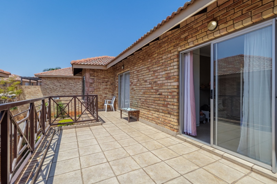 3 Bedroom Property for Sale in Willowbrook Gauteng