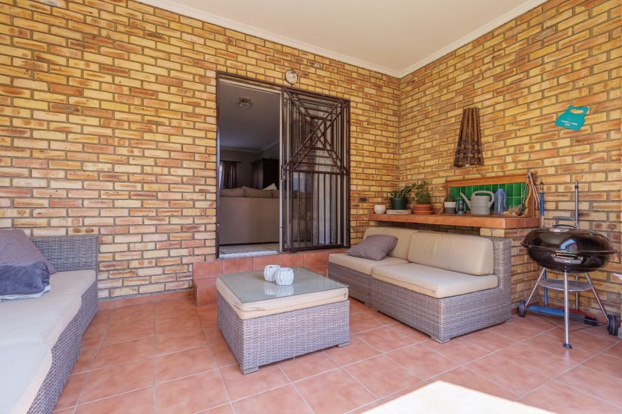 3 Bedroom Property for Sale in Willowbrook Gauteng