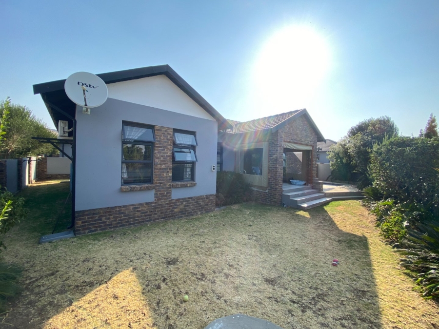 3 Bedroom Property for Sale in Homes Haven Gauteng