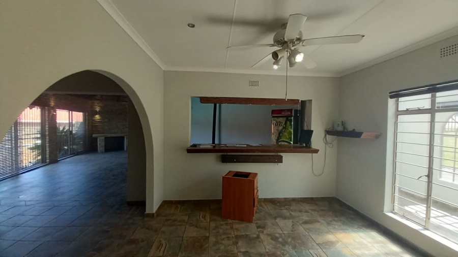 3 Bedroom Property for Sale in Kenmare Gauteng