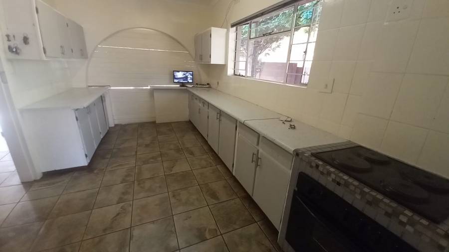 3 Bedroom Property for Sale in Kenmare Gauteng