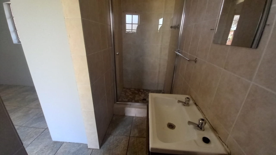 3 Bedroom Property for Sale in Kenmare Gauteng