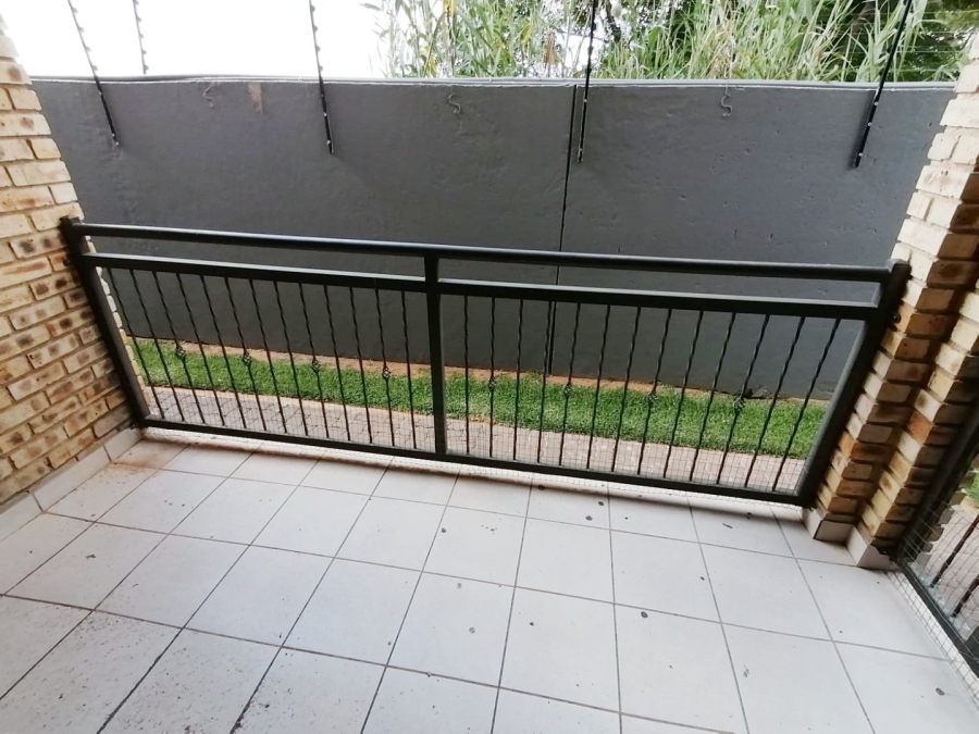 To Let 2 Bedroom Property for Rent in Brentwood Park AH Gauteng