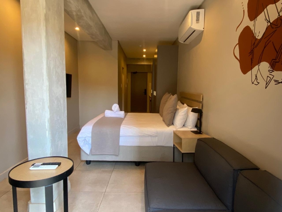 1 Bedroom Property for Sale in Sandton Central Gauteng