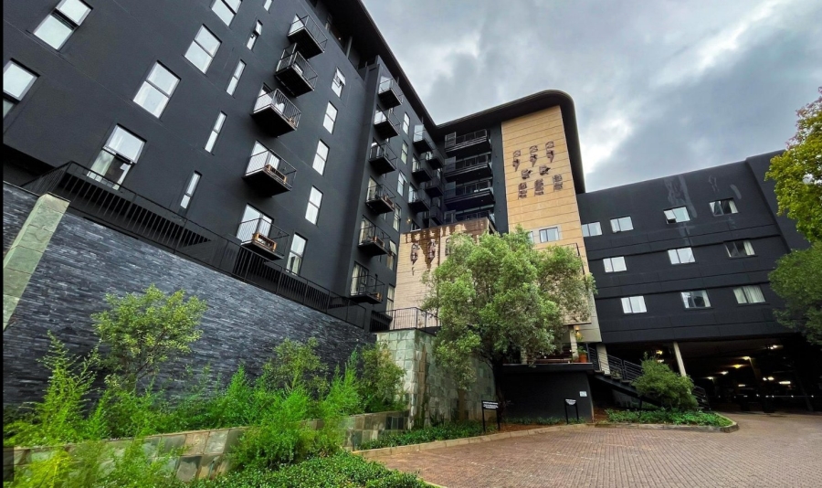 1 Bedroom Property for Sale in Sandton Central Gauteng