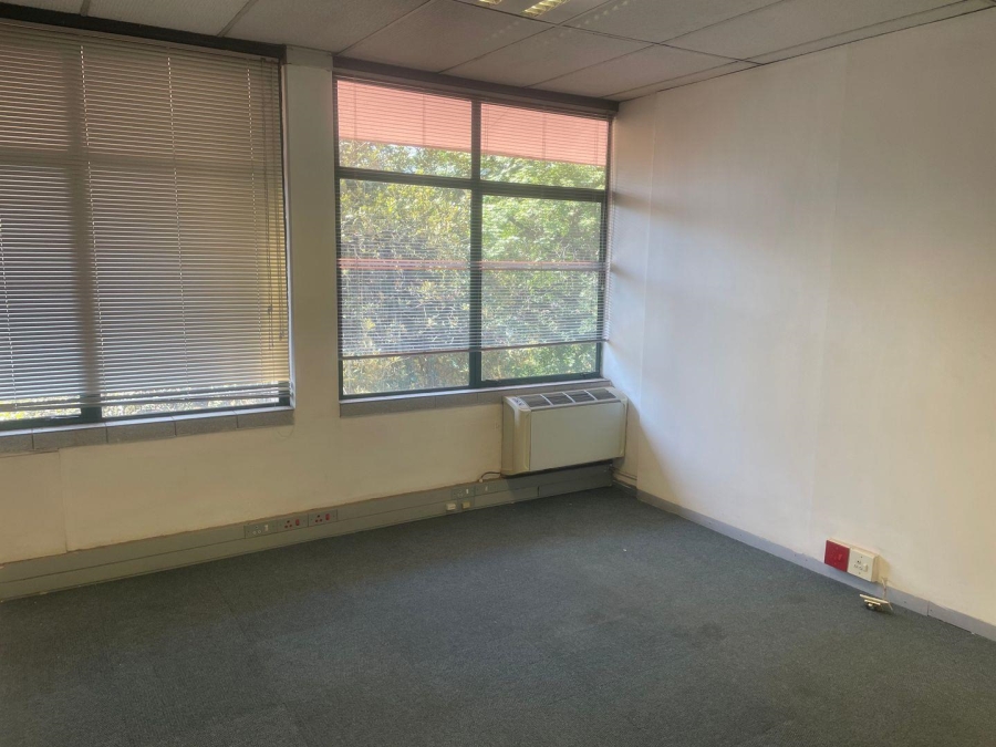 To Let commercial Property for Rent in Vorna Valley Gauteng