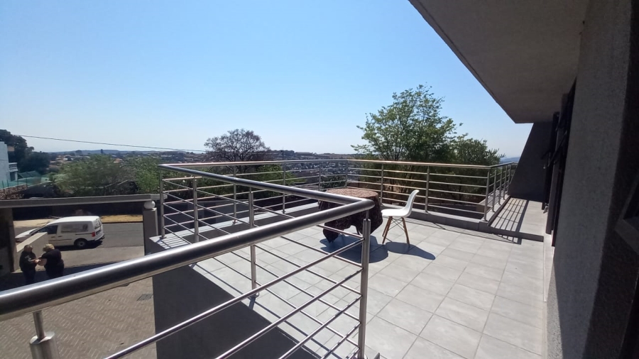 4 Bedroom Property for Sale in Kenmare Gauteng