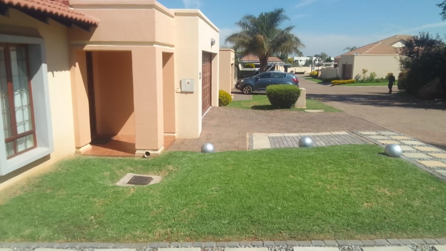 3 Bedroom Property for Sale in Kyalami Hills Gauteng