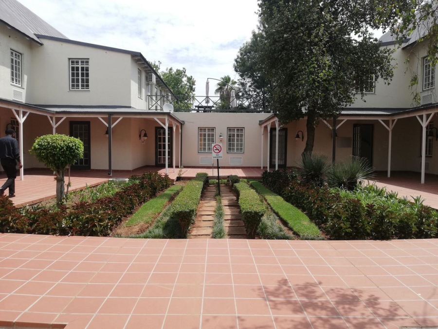 To Let commercial Property for Rent in Edenburg Gauteng