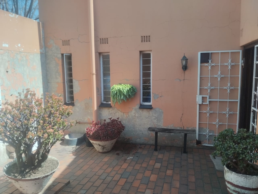 4 Bedroom Property for Sale in Ormonde Gauteng