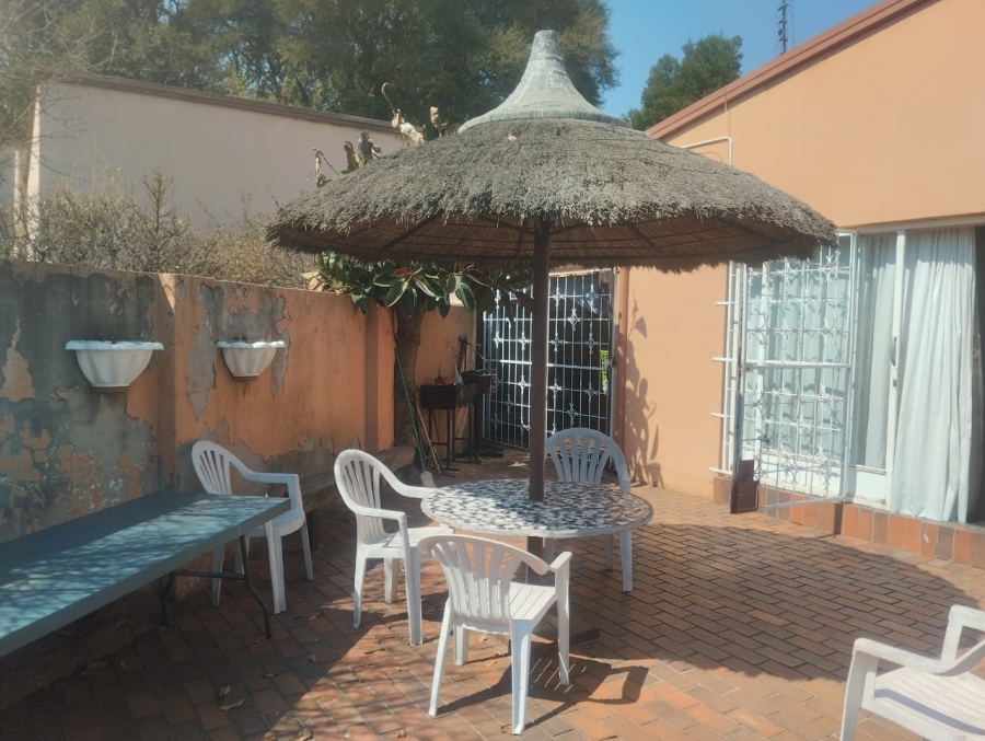 4 Bedroom Property for Sale in Ormonde Gauteng