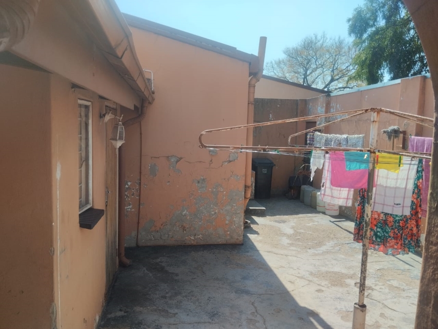 4 Bedroom Property for Sale in Ormonde Gauteng