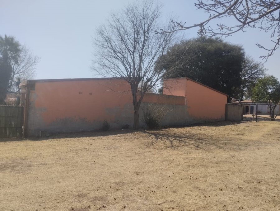 4 Bedroom Property for Sale in Ormonde Gauteng