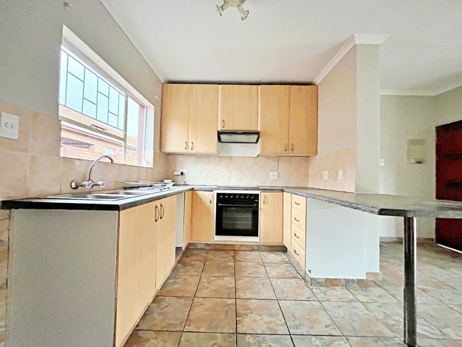 3 Bedroom Property for Sale in Amberfield Gauteng