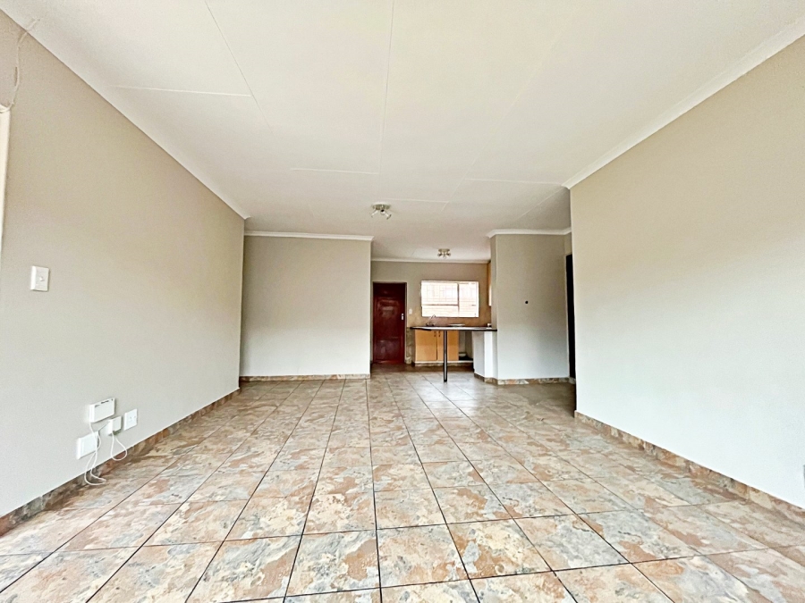 3 Bedroom Property for Sale in Amberfield Gauteng