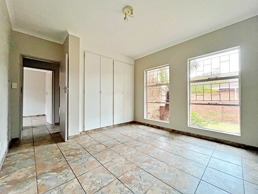 3 Bedroom Property for Sale in Amberfield Gauteng