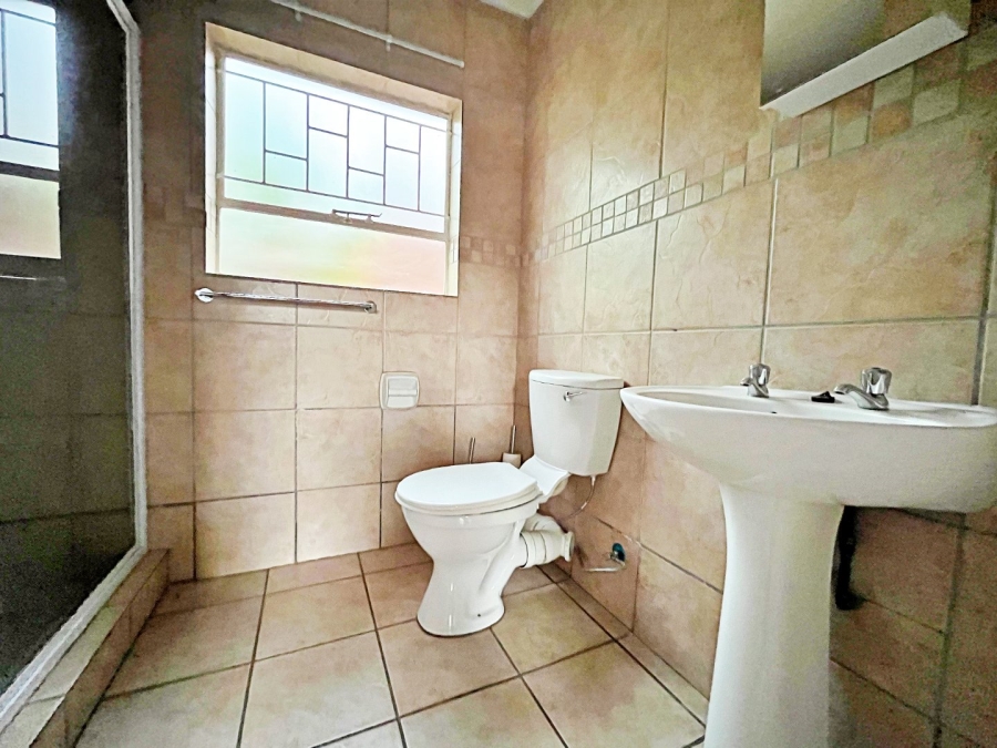 3 Bedroom Property for Sale in Amberfield Gauteng