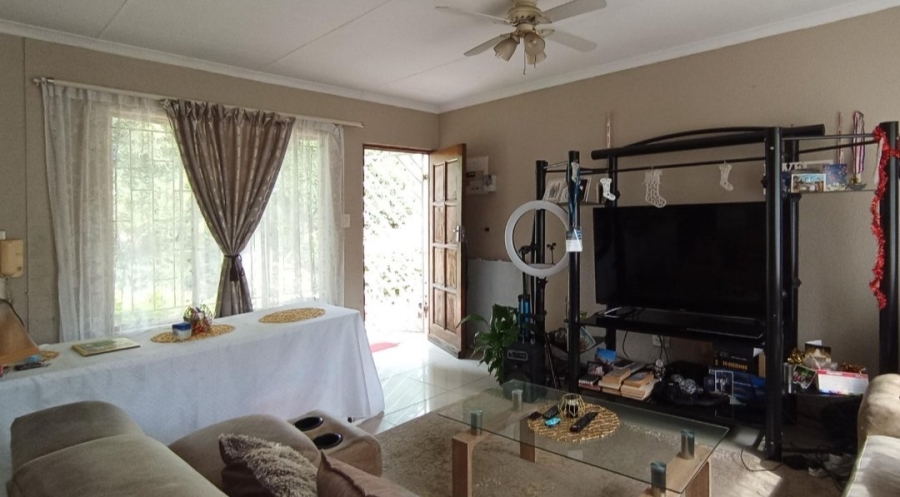 3 Bedroom Property for Sale in Country View Gauteng