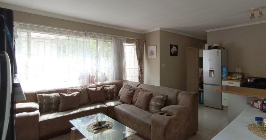 3 Bedroom Property for Sale in Country View Gauteng