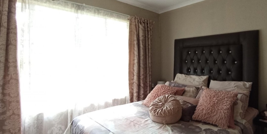 3 Bedroom Property for Sale in Country View Gauteng