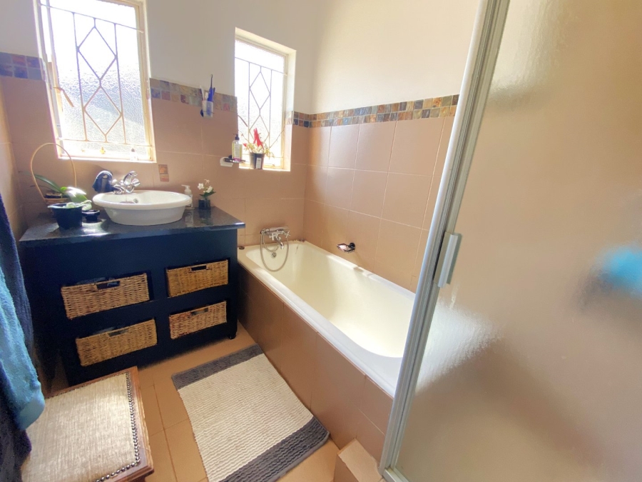 3 Bedroom Property for Sale in Monument Gauteng