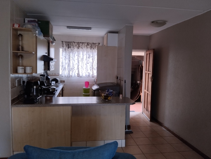 2 Bedroom Property for Sale in Risana Gauteng