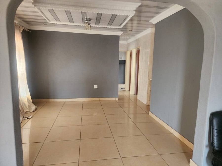 To Let 2 Bedroom Property for Rent in Soshanguve East Gauteng