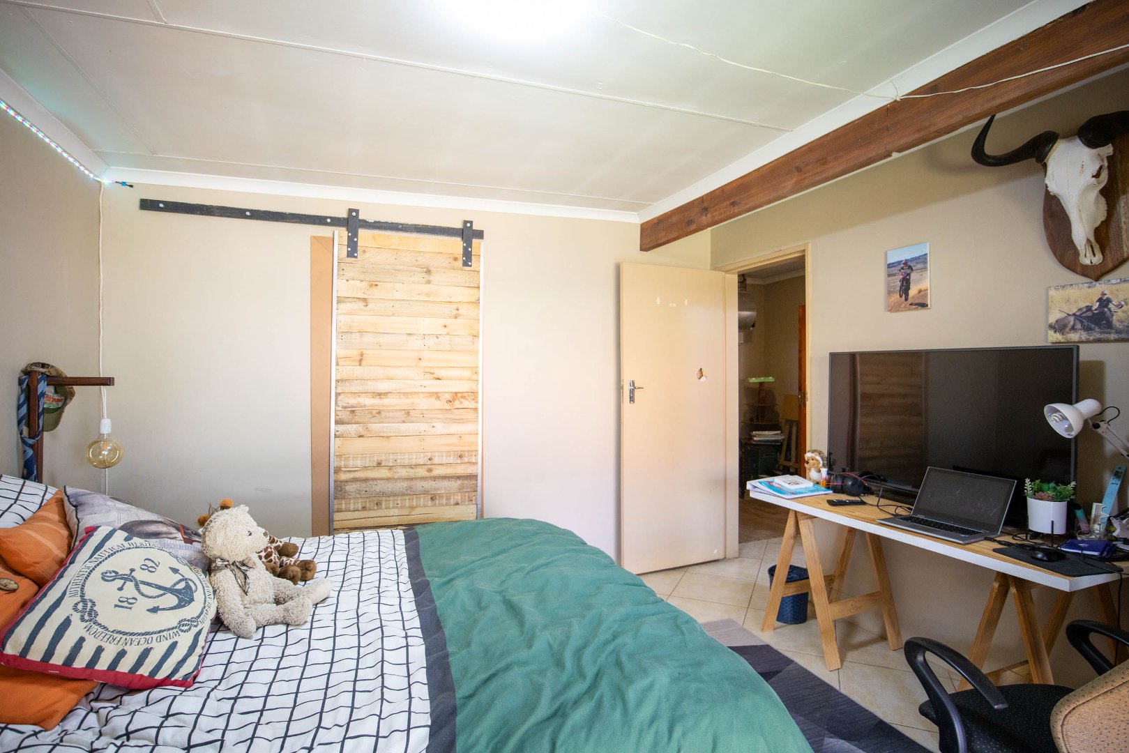 7 Bedroom Property for Sale in Waverley Gauteng