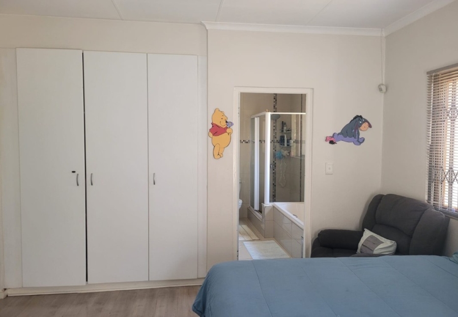 To Let 3 Bedroom Property for Rent in Kyalami Hills Gauteng