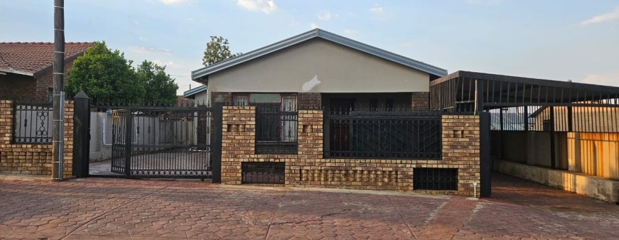 3 Bedroom Property for Sale in Soshanguve G Gauteng