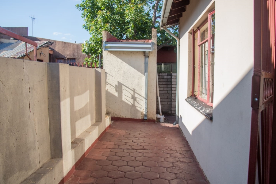 3 Bedroom Property for Sale in Soshanguve G Gauteng