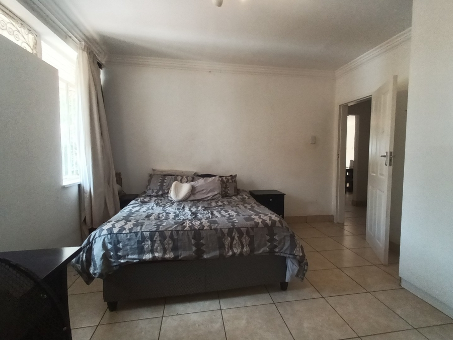 To Let 2 Bedroom Property for Rent in Highlands North Gauteng