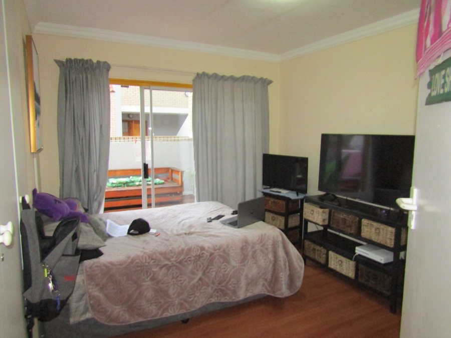 To Let 3 Bedroom Property for Rent in Oakdene Gauteng