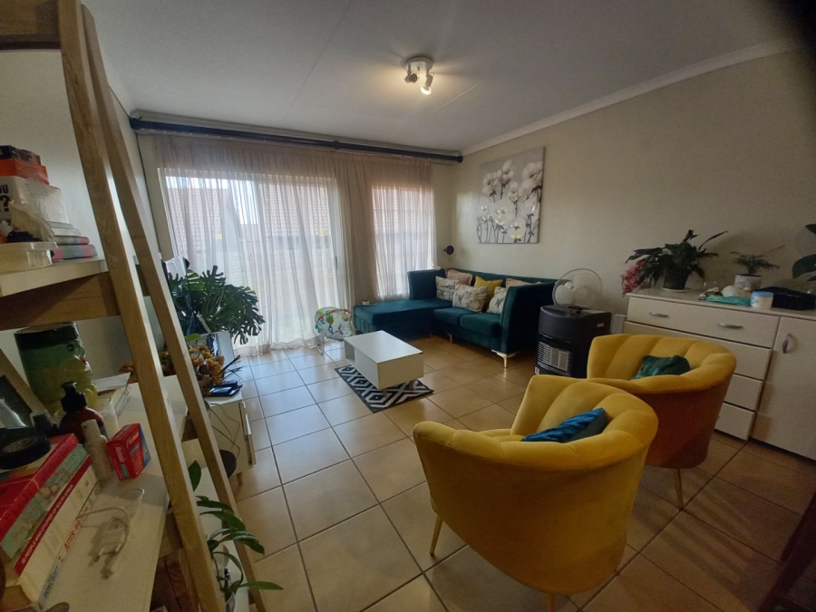 To Let 2 Bedroom Property for Rent in The Reeds Gauteng