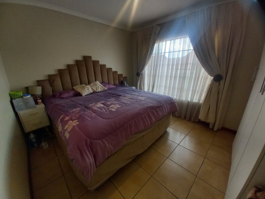 To Let 2 Bedroom Property for Rent in The Reeds Gauteng