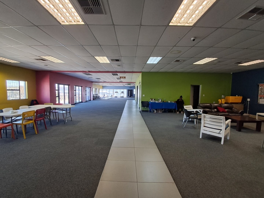 To Let commercial Property for Rent in Mostyn Park Gauteng